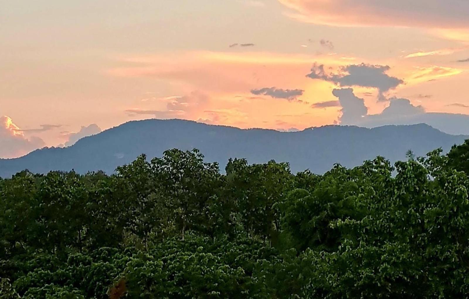 Mon Chang Home Mae Rim Buitenkant foto